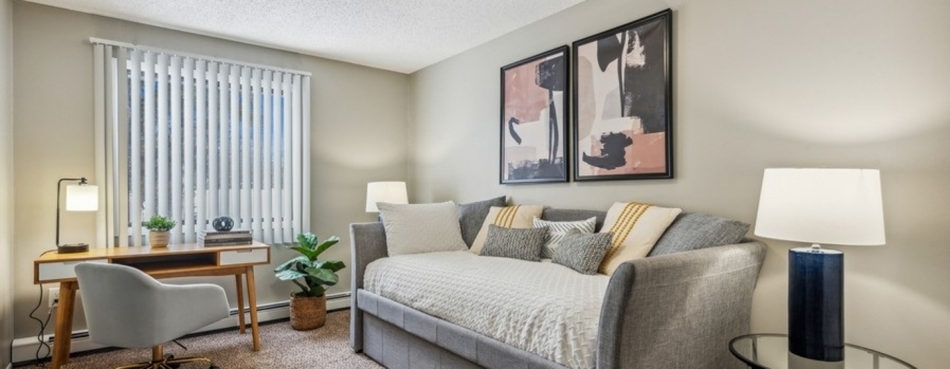 Available 1, 2, or 3 bedroom apartments in Eden Prairie, MN Reserve